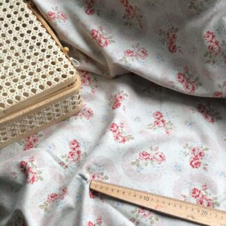 VẢI LINEN HOA ĐỎ GIẢ REN NỀN GHI -KHỔ 145CM