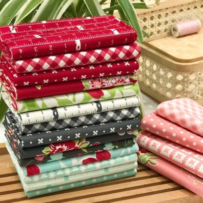 Vải làm Quilt - ghép vải - Bộ vải Little Snippets hãng Moda Fabrics 18 tấm 50 x 55 cm