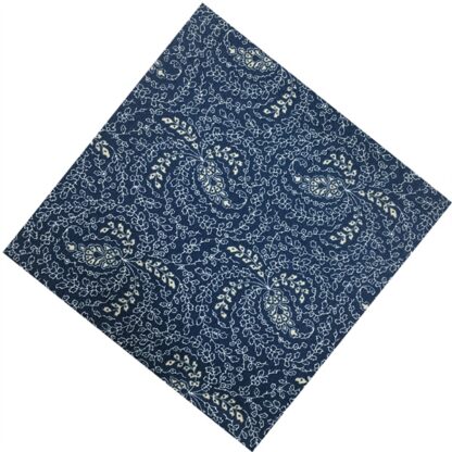 Vải làm Quilt - ghép vải - tấm 50x55 cm cành lá xoắn nền navy