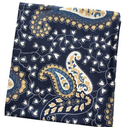 Vải làm Quilt - ghép vải - tấm 50x55 cm dây leo nền navy