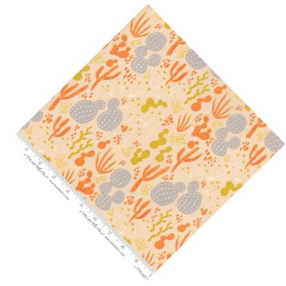 Vải làm Quilt - ghép vải - tấm 50x110 cm xương rồng nền vàng nhạt