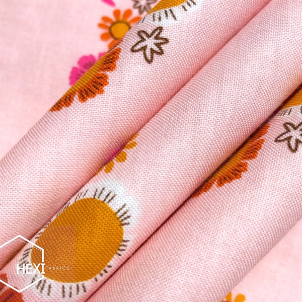 VẢI THÔ COTTON MỸ HỌA TIẾT CHÙM HOA NỀN HỒNG HÃNG RILEY BLAKE DESIGNS - Ảnh 3