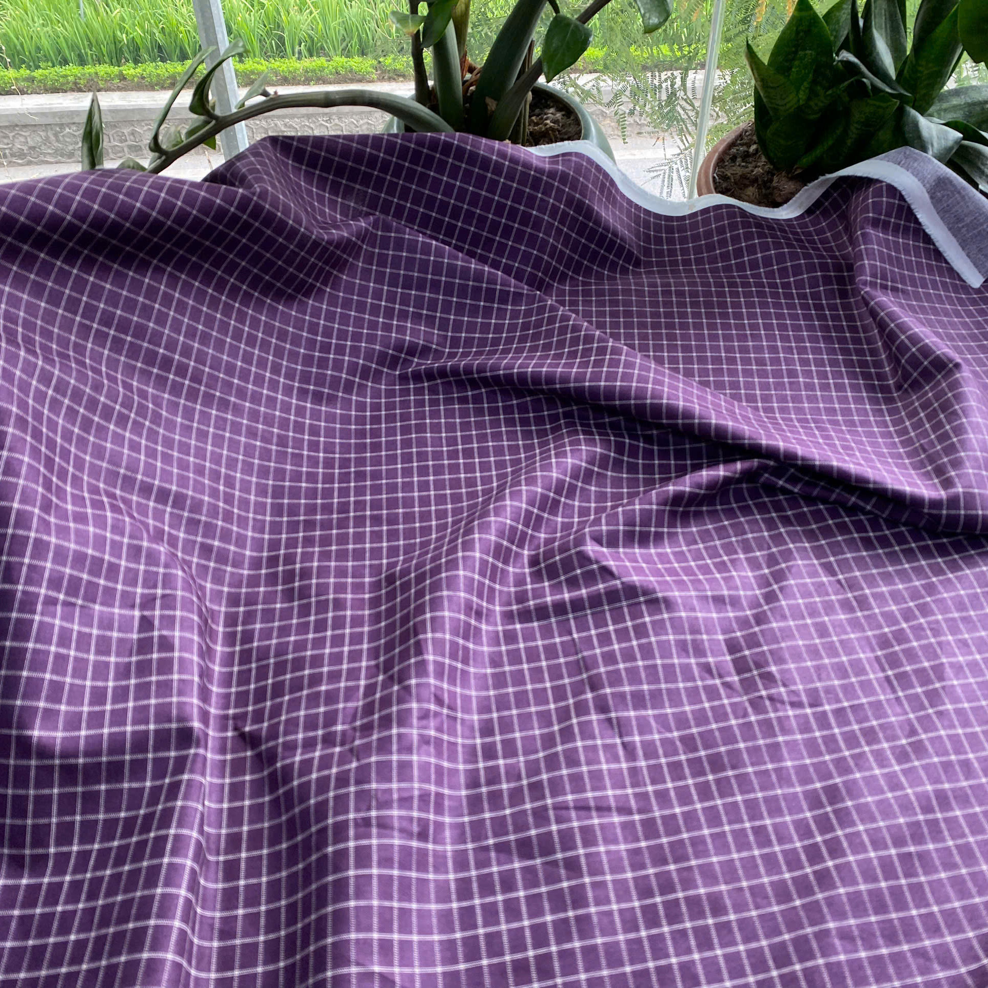 Vải cotton caro tím trầm - Ảnh 4